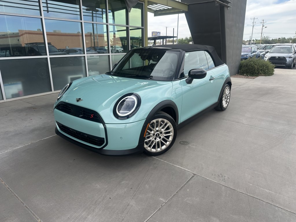 2025 MINI Convertible Cooper S's photo