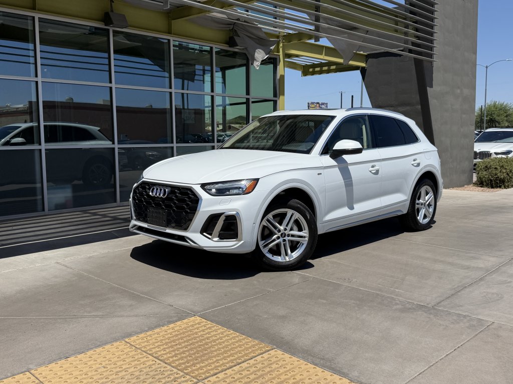 2024 Audi Q5 55 e Prestige's photo