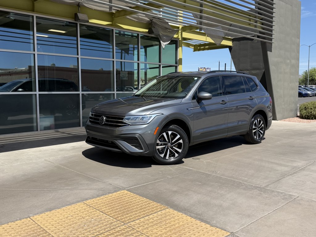2022 Volkswagen Tiguan 2.0T S's photo