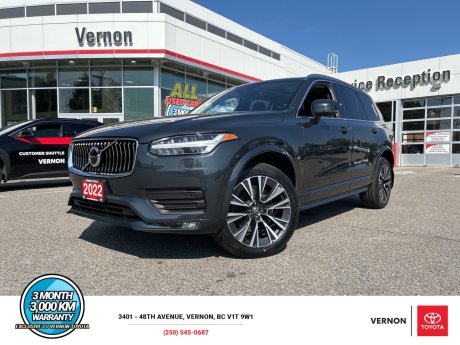 2022 Volvo XC90 T6 Momentum 