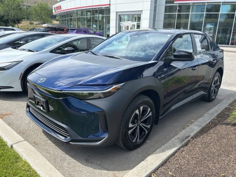 2025 Toyota bZ4X LE 