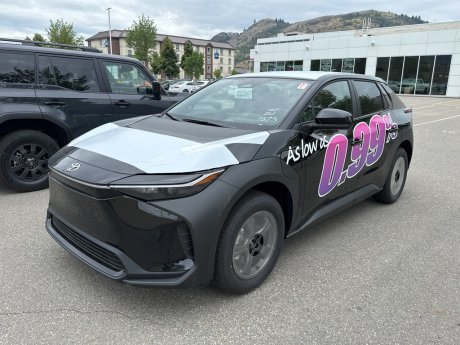 2025 Toyota bZ4X LE 