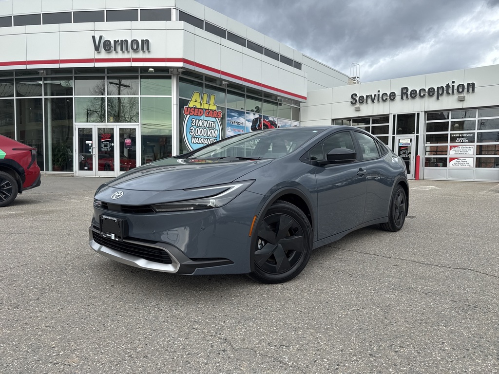 2026 Toyota Prius Plug-In Hybrid SE FWD