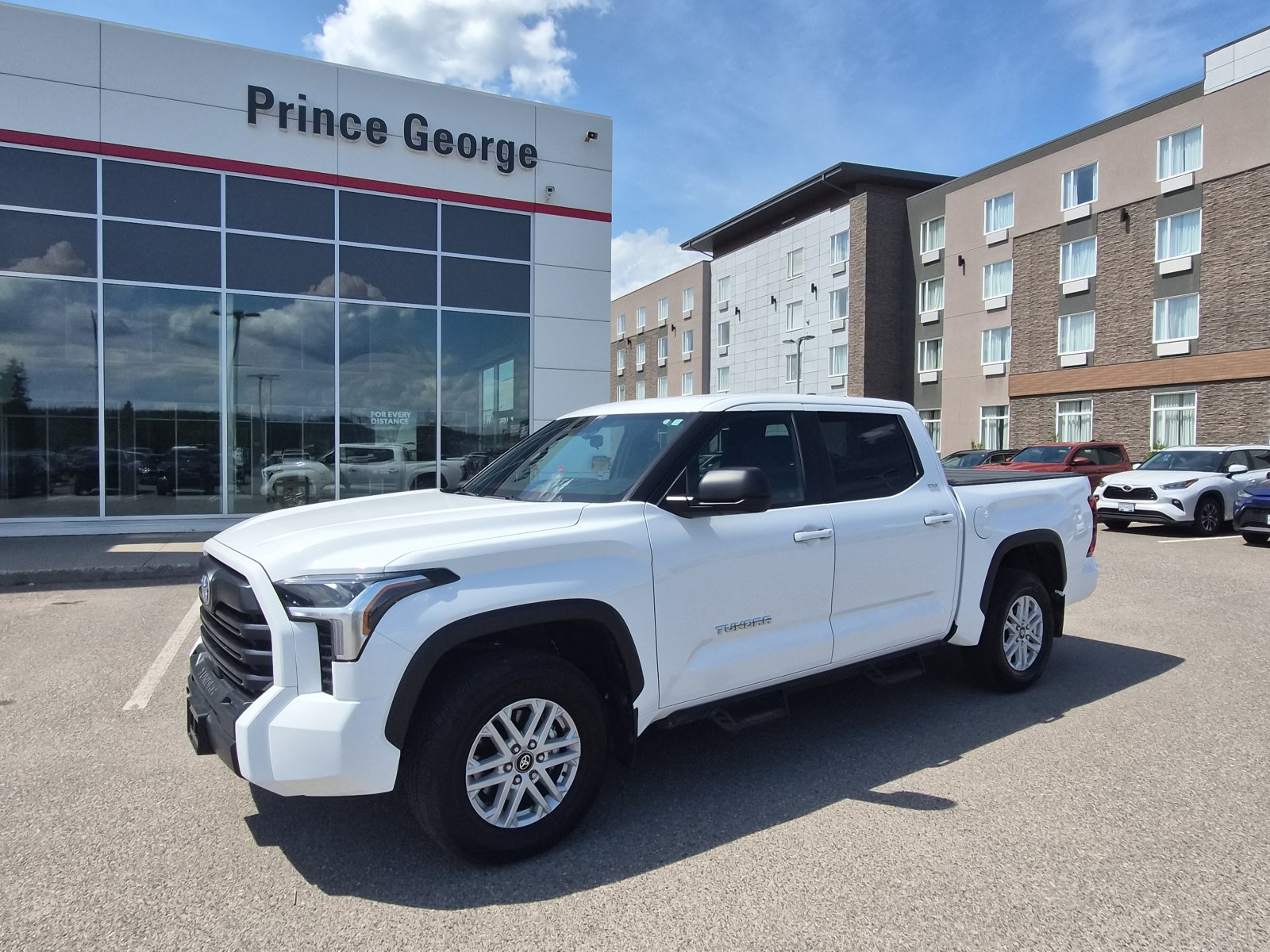 2026 Toyota Tundra SR5 CrewMax Cab 4WD