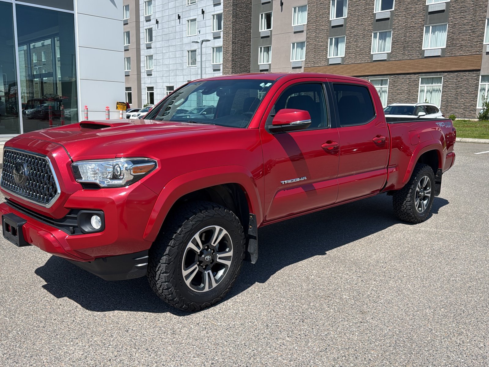 2018 Toyota Tacoma Pickup Truck Four-Wheel Drive Automatic