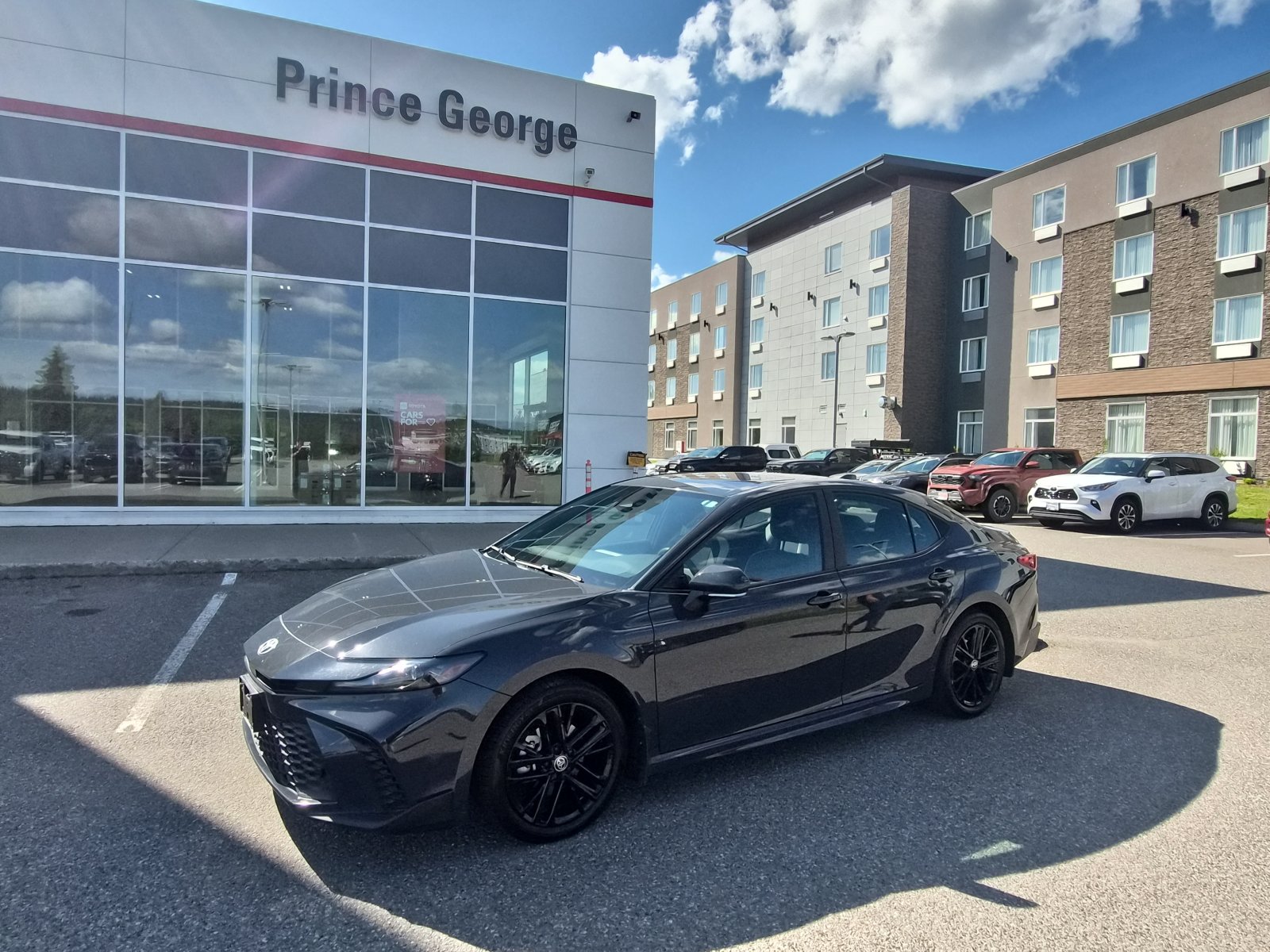 2025 Toyota Camry SE AWD