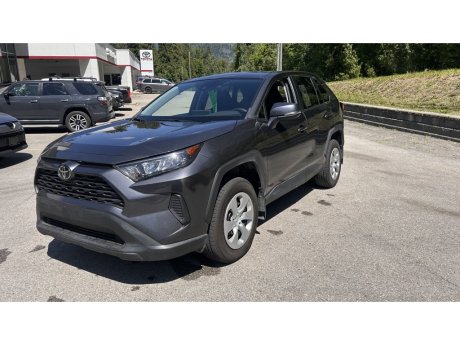 2022 Toyota RAV4 LE AWD 