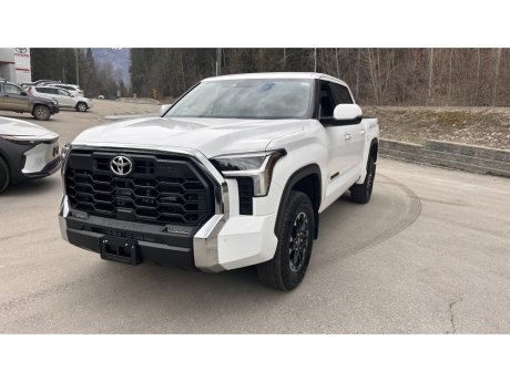 2025 Toyota Tundra 4X4 SR5 TRD Off Road 