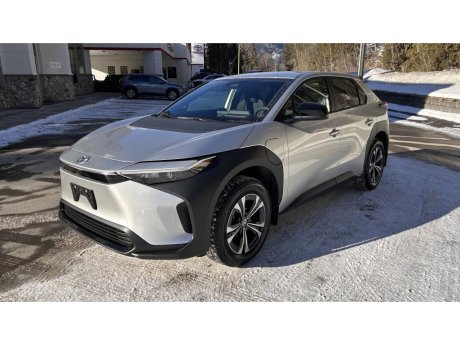 2025 Toyota bZ4X LE AWD 