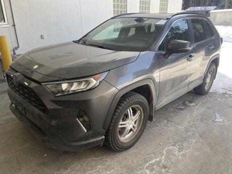 2021 Toyota RAV4 XLE AWD 