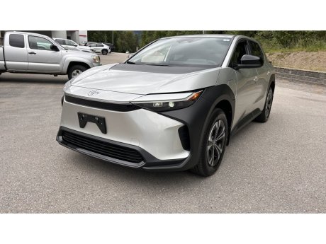 2025 Toyota bZ4X LE AWD 