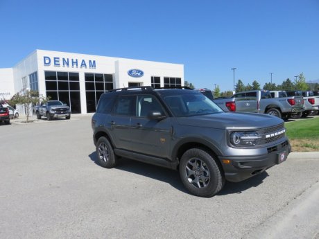 2024 Ford Bronco Sport Badlands 4x4 w/ Premium Package! 