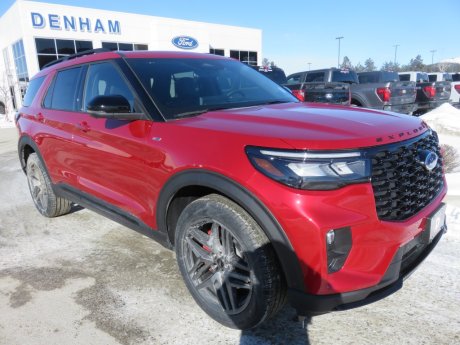 2025 Ford Explorer St Line AWD w/ Premium Package! 