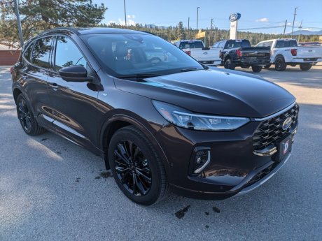 2023 Ford Escape ST Line Elite - Hybrid! 