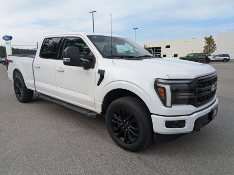 2025 Ford F-150 Lariat Supercrew 4x4 w/ Black Appearance Package! + GET 0% UP TO 72 MONTHS! 