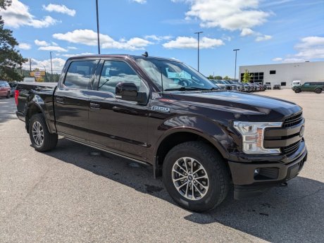 2019 Ford F-150 Lariat Supercrew 4x4 w/ Sport Appearance Package! 