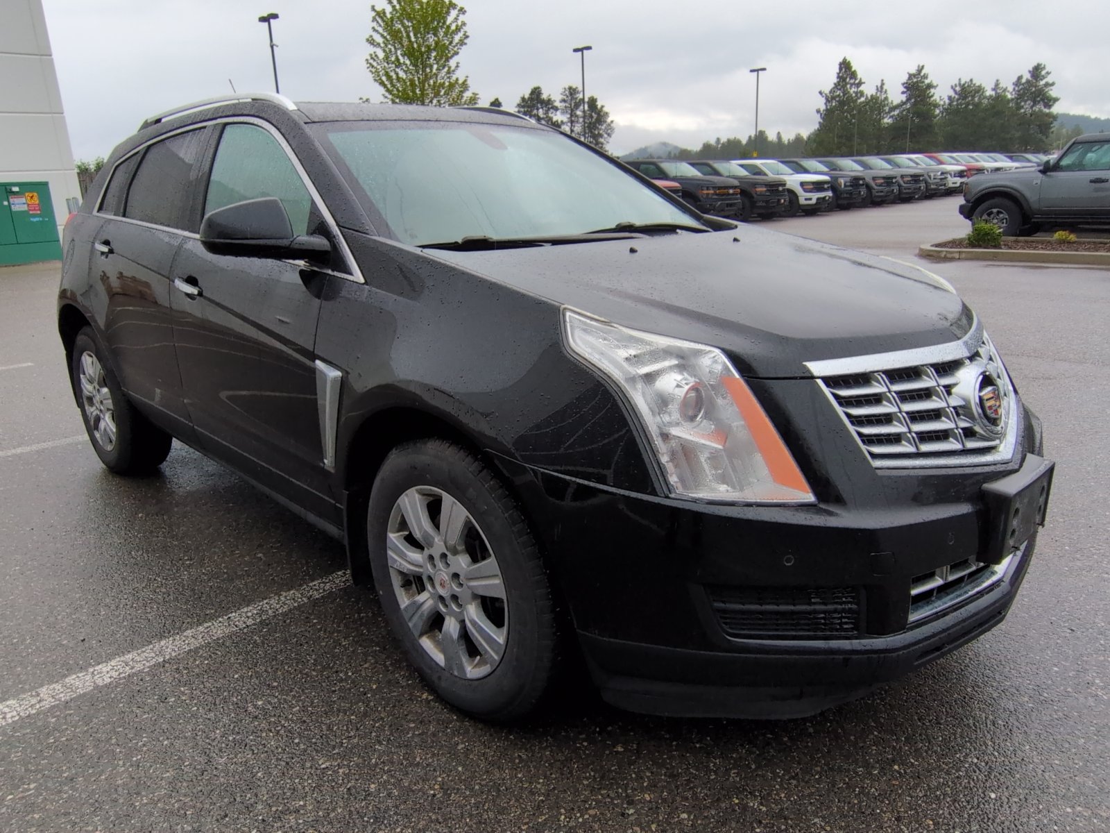 2014 Cadillac SRX Luxury AWD SUV / Crossover All-Wheel Drive Automatic