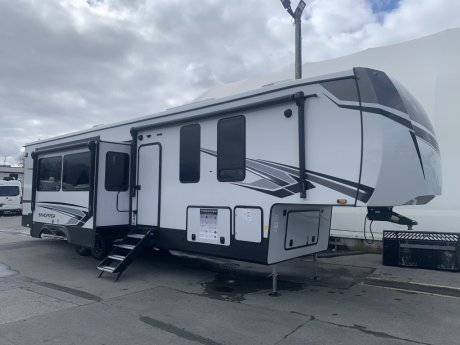 2024 Forest River Sandpiper 4002fb  Fifth Wheel