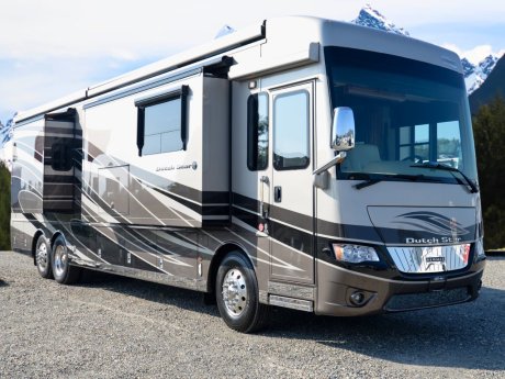 2018 Newmar DUTCHSTAR 4018DSDB  Class A Motorhome