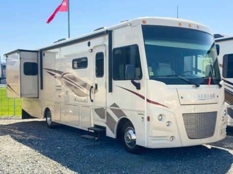 2018 Winnebago Vista 32YE  Class A Motorhome