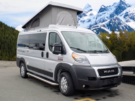 2019 RECREATION Tofino   Class B Camper Van