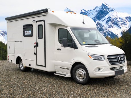 2026 Pleasure-way Plateau XLRB  Class B Camper Van
