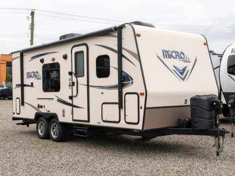 2018 Flagstaff MICRO LITE 23fbks  Travel Trailer