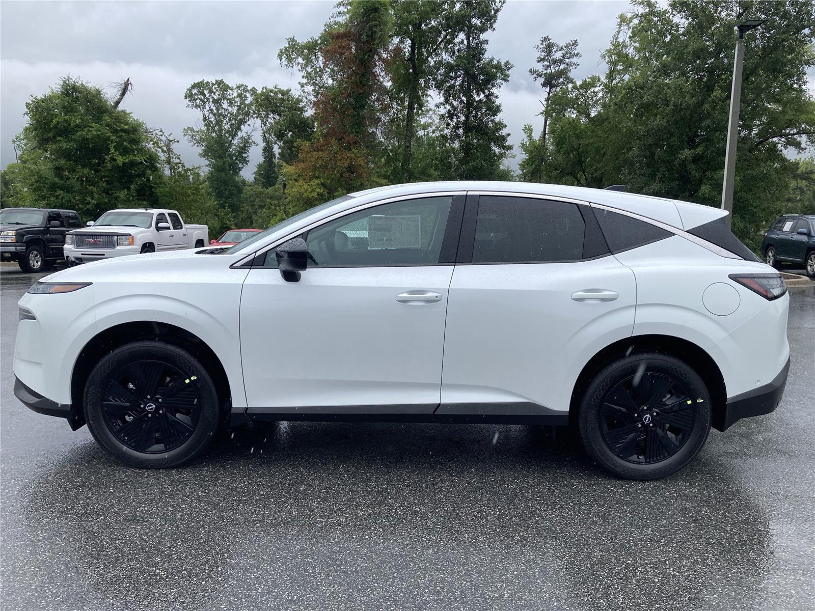 2025 Nissan Murano SV photo 7