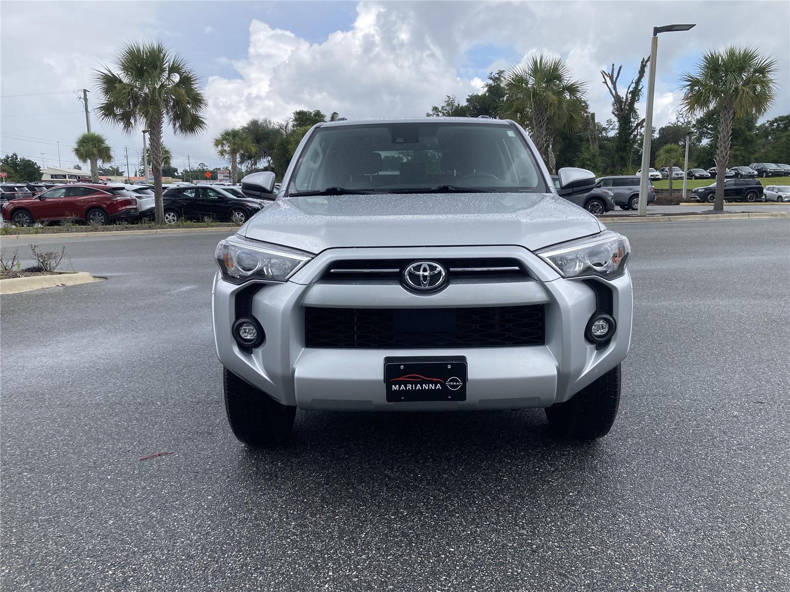 2024 Toyota 4Runner SR5 photo 3