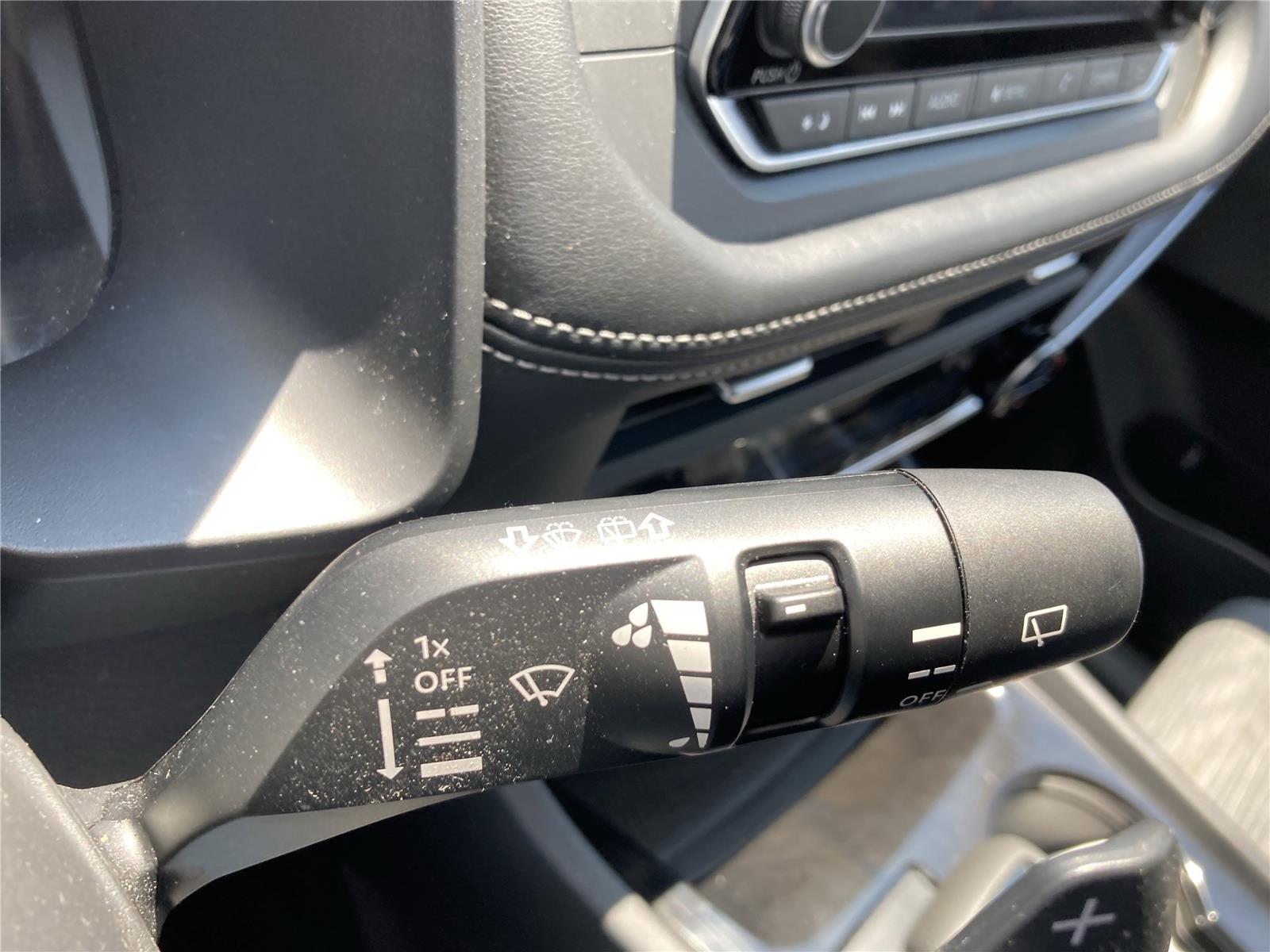 2023 Nissan Rogue SV photo 19
