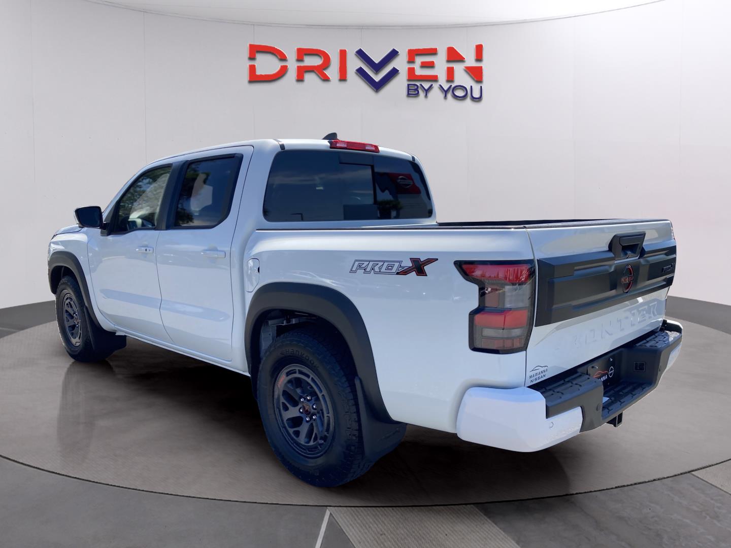 2026 Nissan Frontier Crew Cab PRO-X photo 3