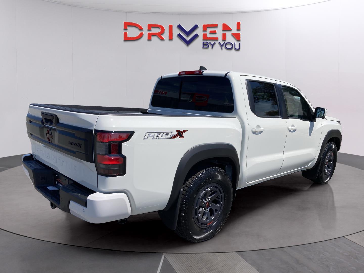 2026 Nissan Frontier Crew Cab PRO-X photo 4