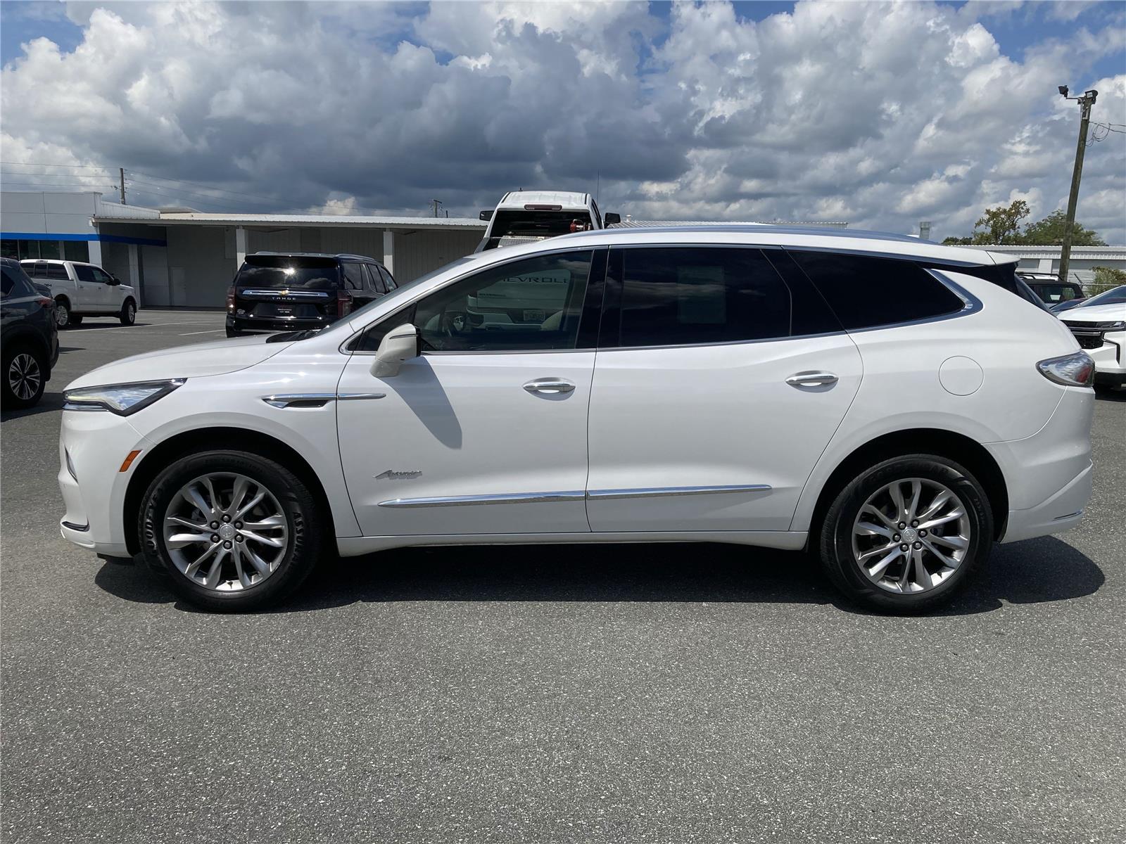 2022 Buick Enclave Avenir photo 4