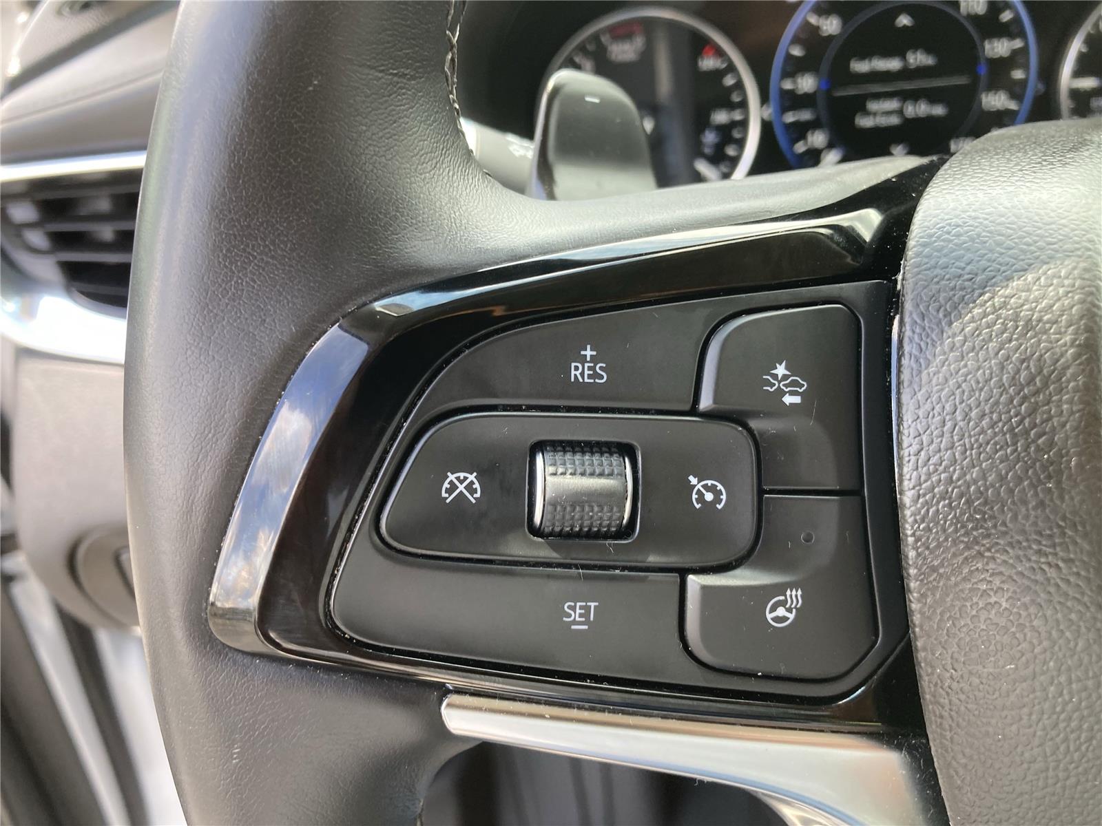 2022 Buick Enclave Avenir photo 17