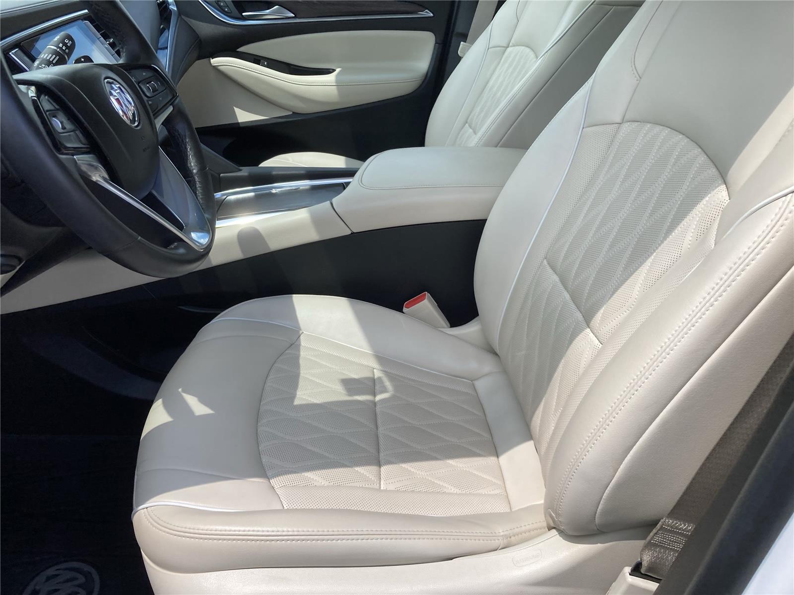 2022 Buick Enclave Avenir photo 26