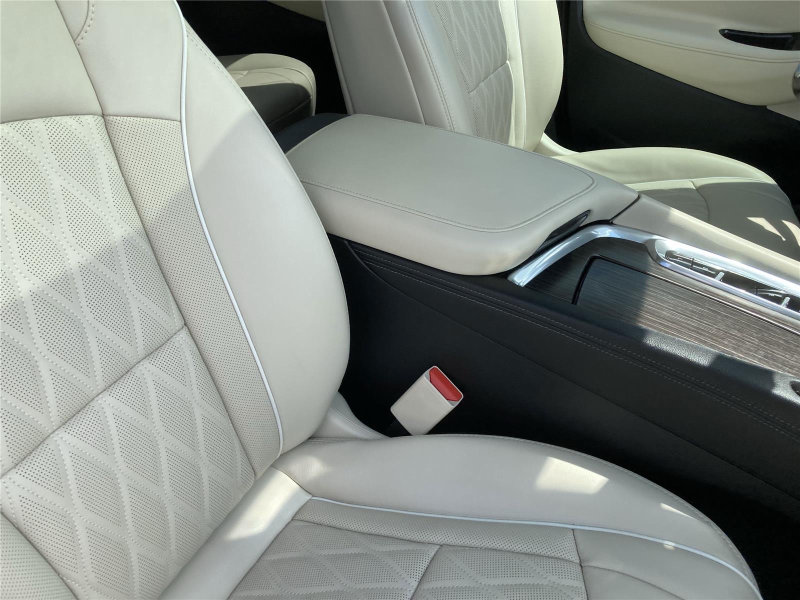 2022 Buick Enclave Avenir photo 33