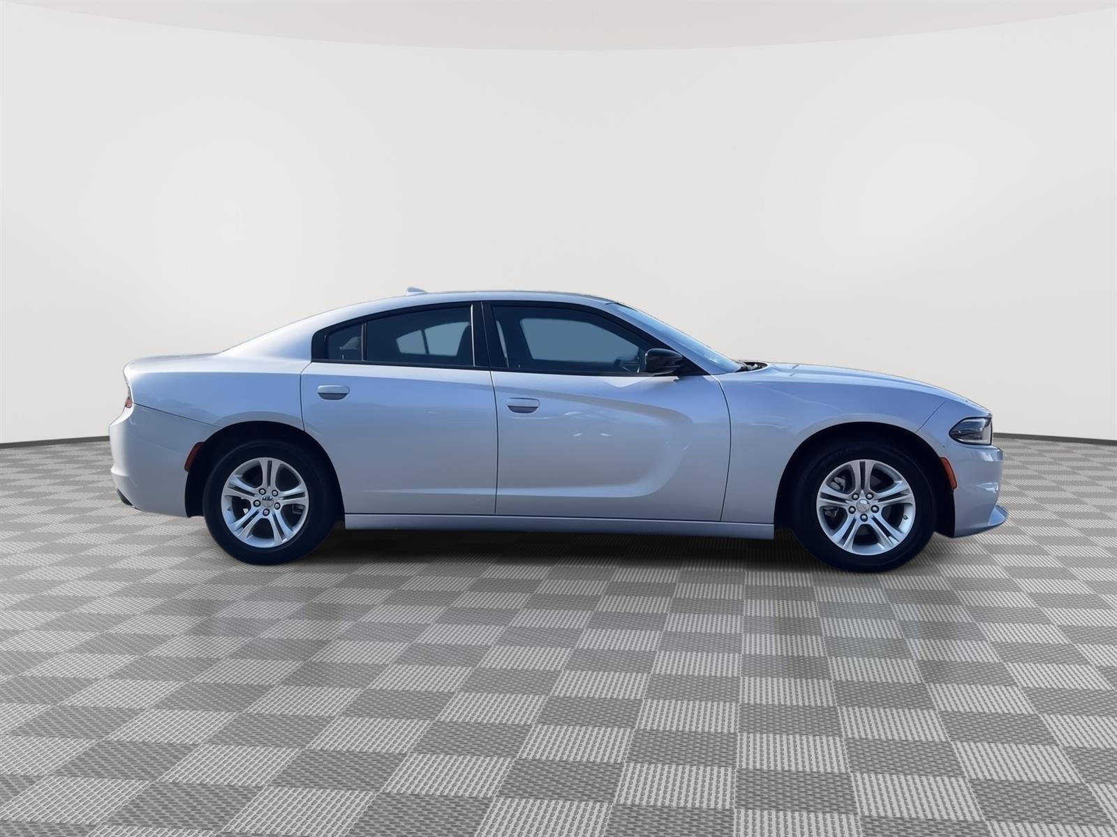2023 Dodge Charger SXT photo 4