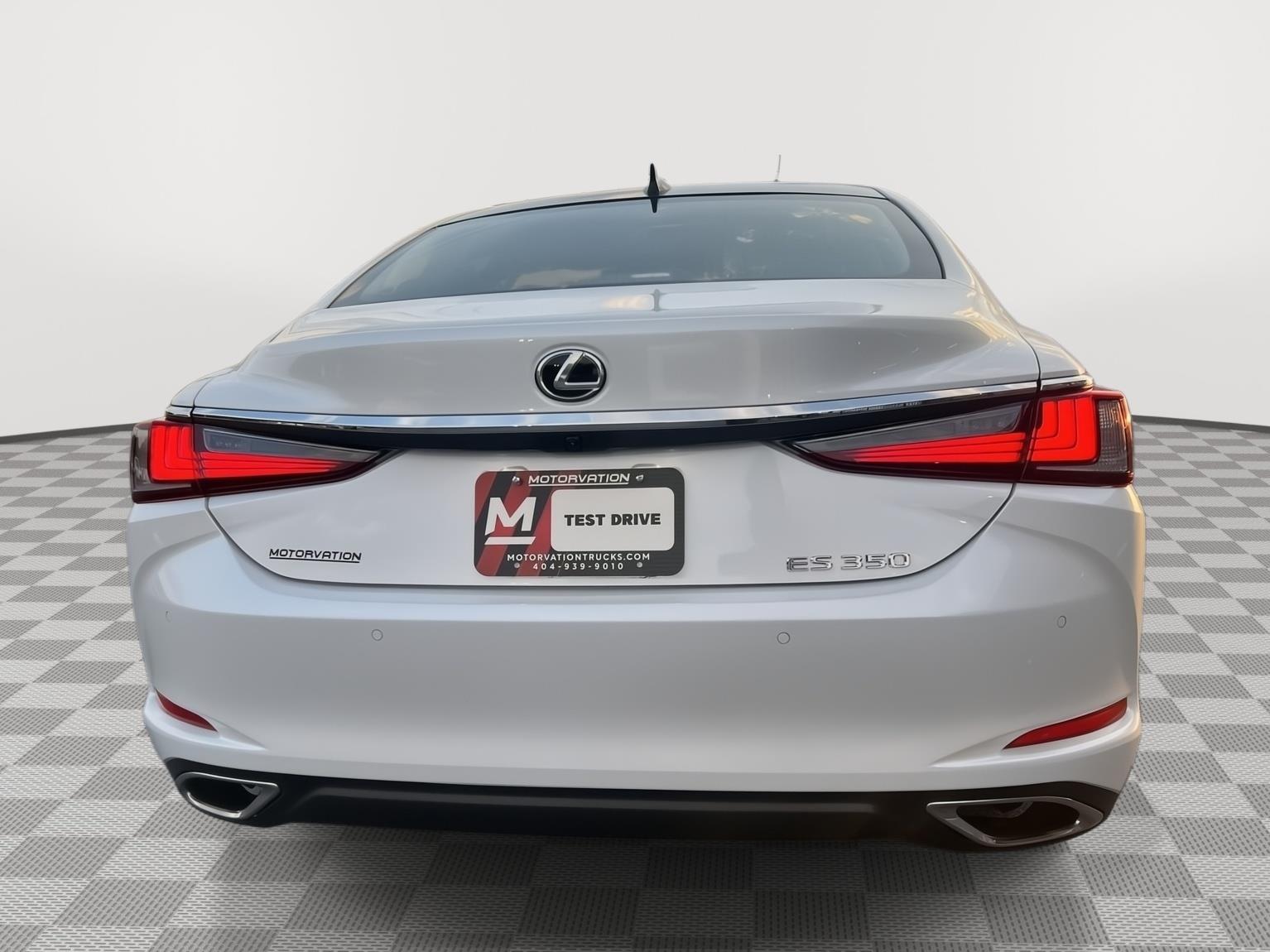 2025 Lexus ES 350 photo 4