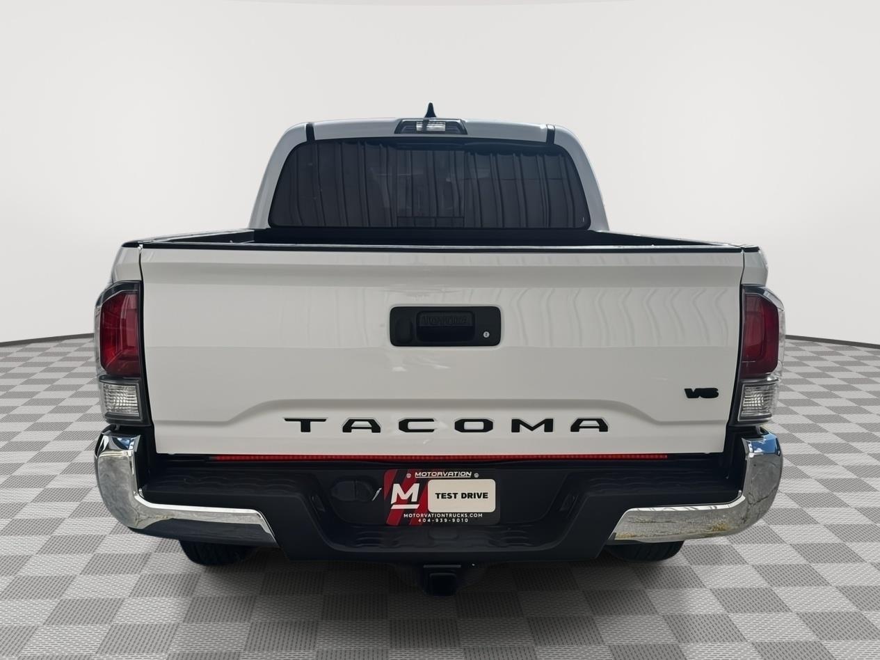 2021 Toyota Tacoma TRD photo 3