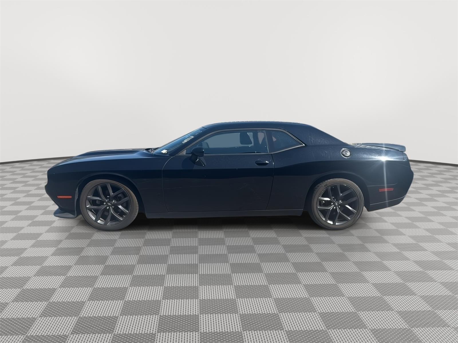 2022 Dodge Challenger GT photo 2