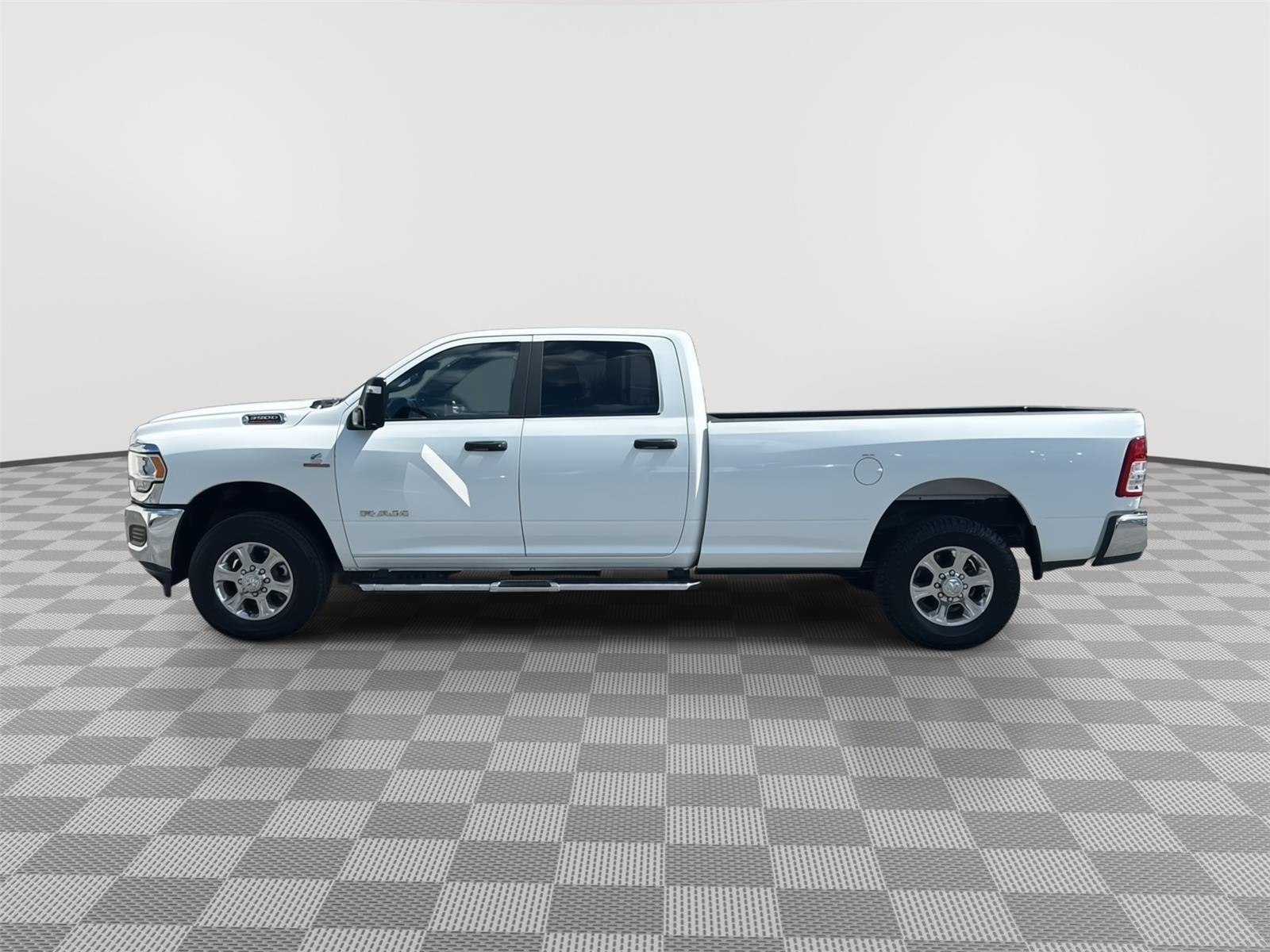 2024 Ram 3500 Big Horn photo 2