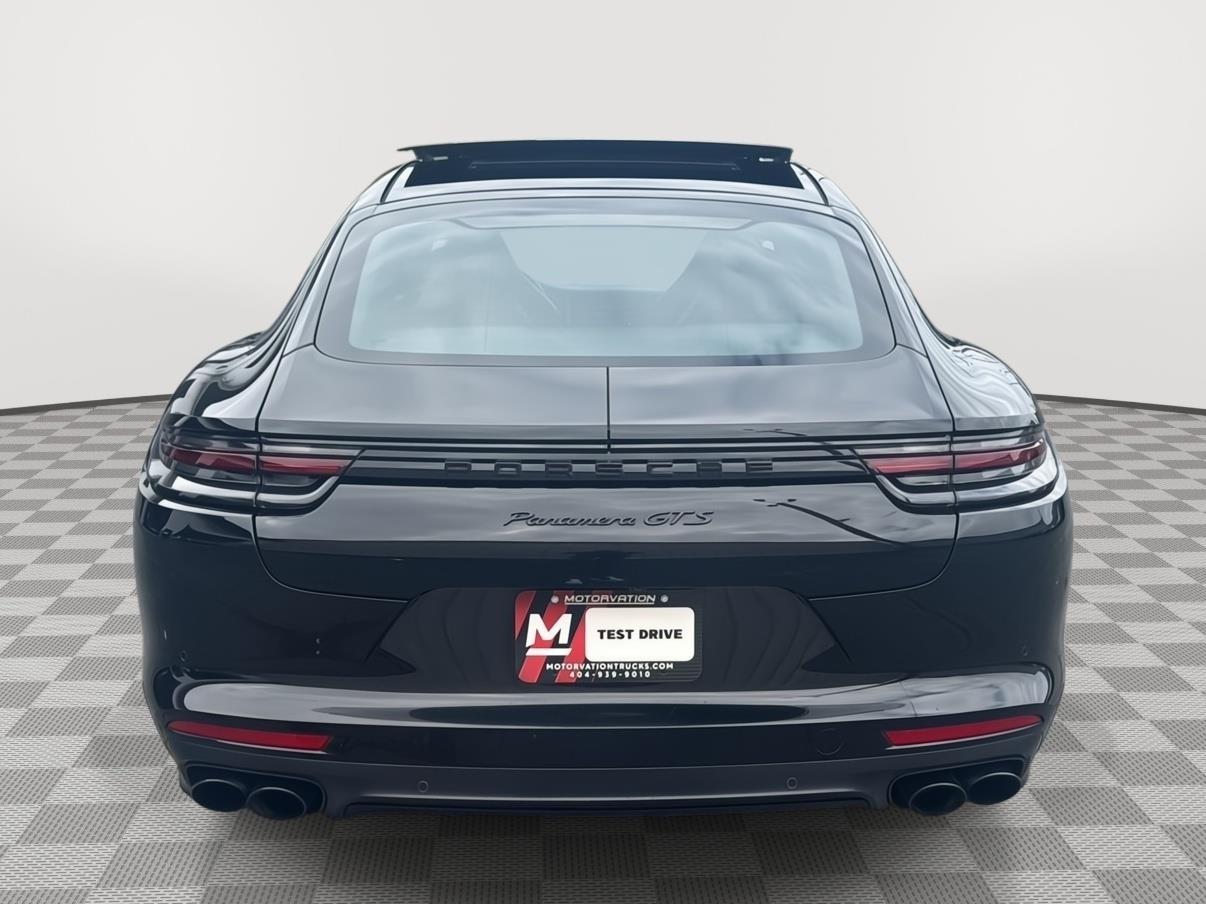2019 Porsche Panamera GTS photo 4