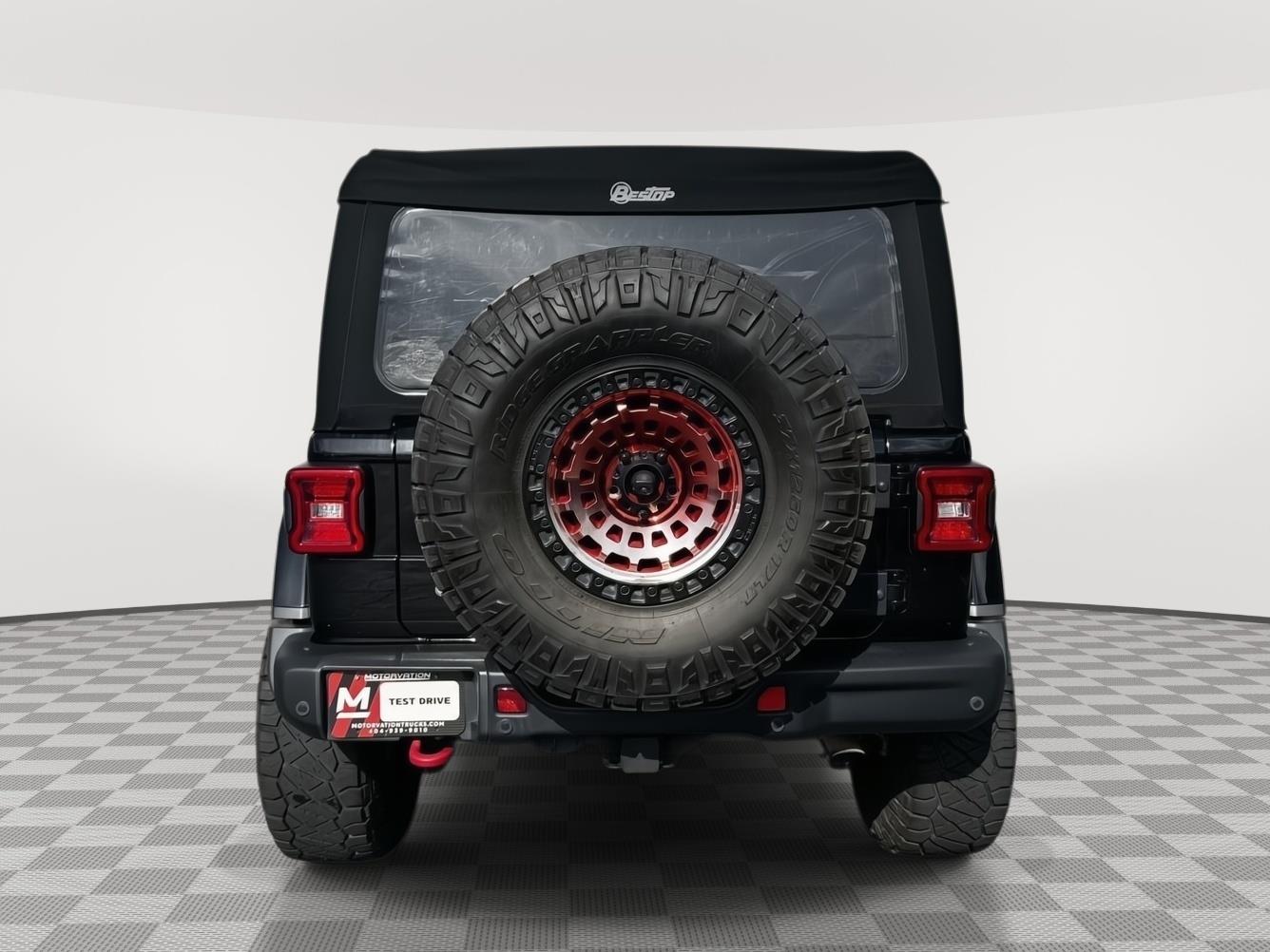 2020 Jeep Wrangler Unlimited Recon photo 4