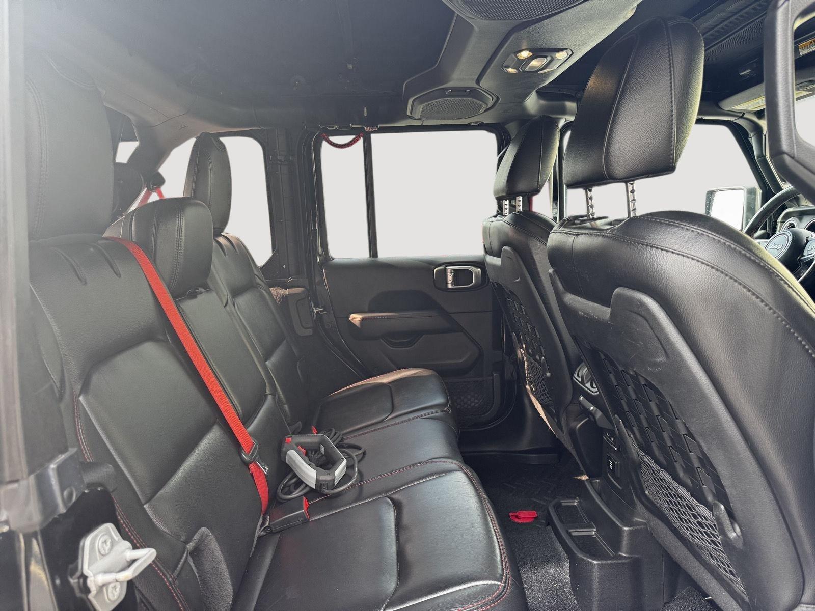 2020 Jeep Wrangler Unlimited Recon photo 17