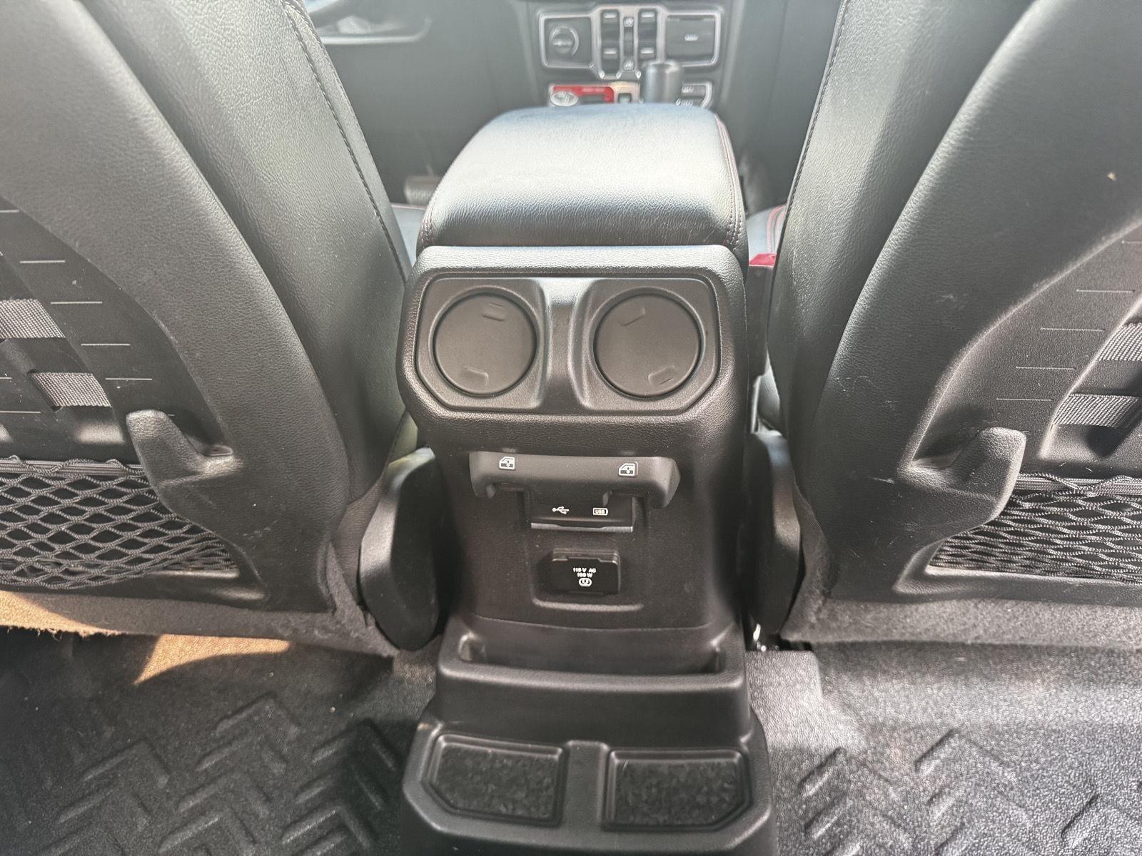 2020 Jeep Wrangler Unlimited Recon photo 18