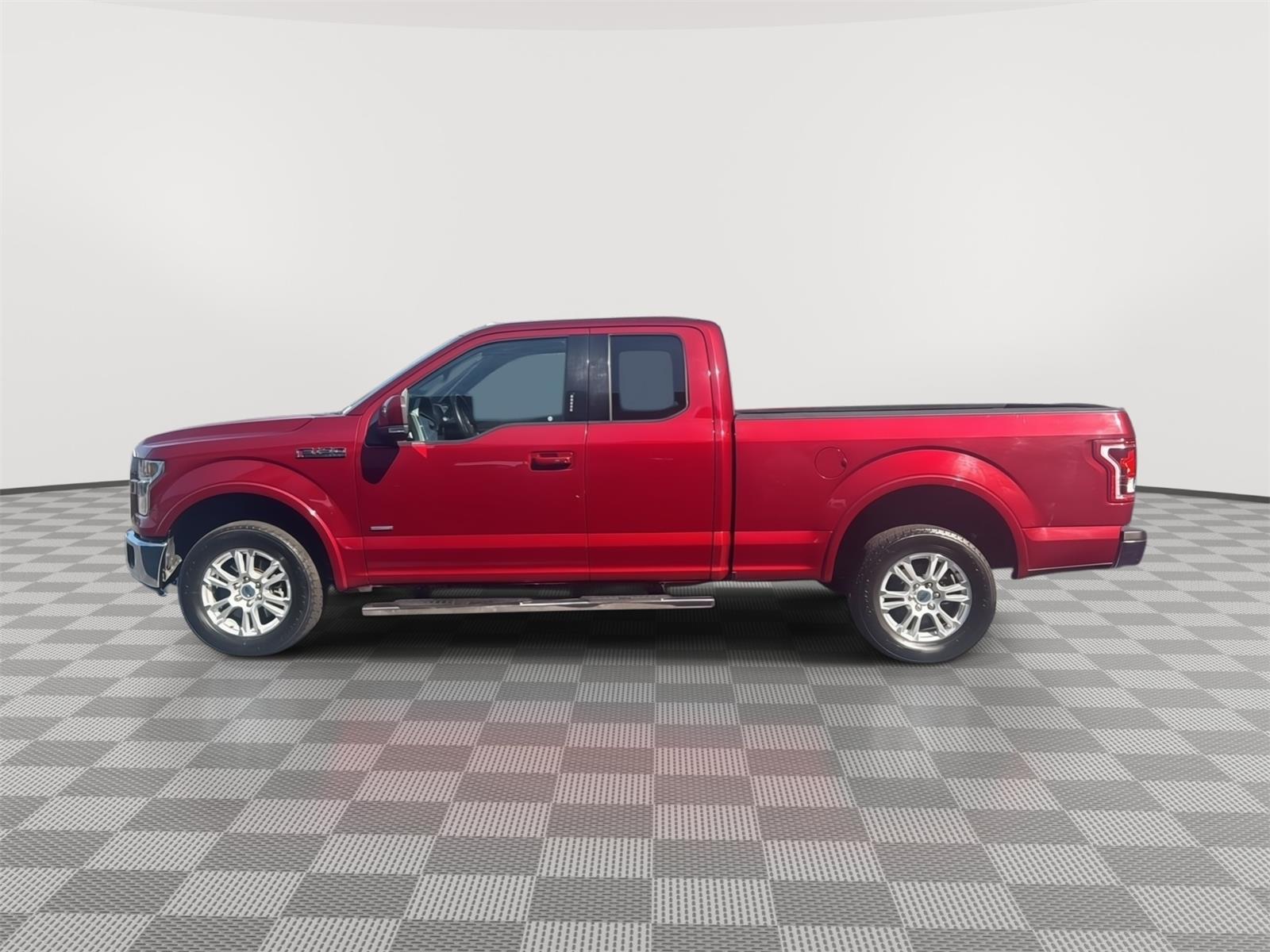 2017 Ford F-150 Lariat photo 2