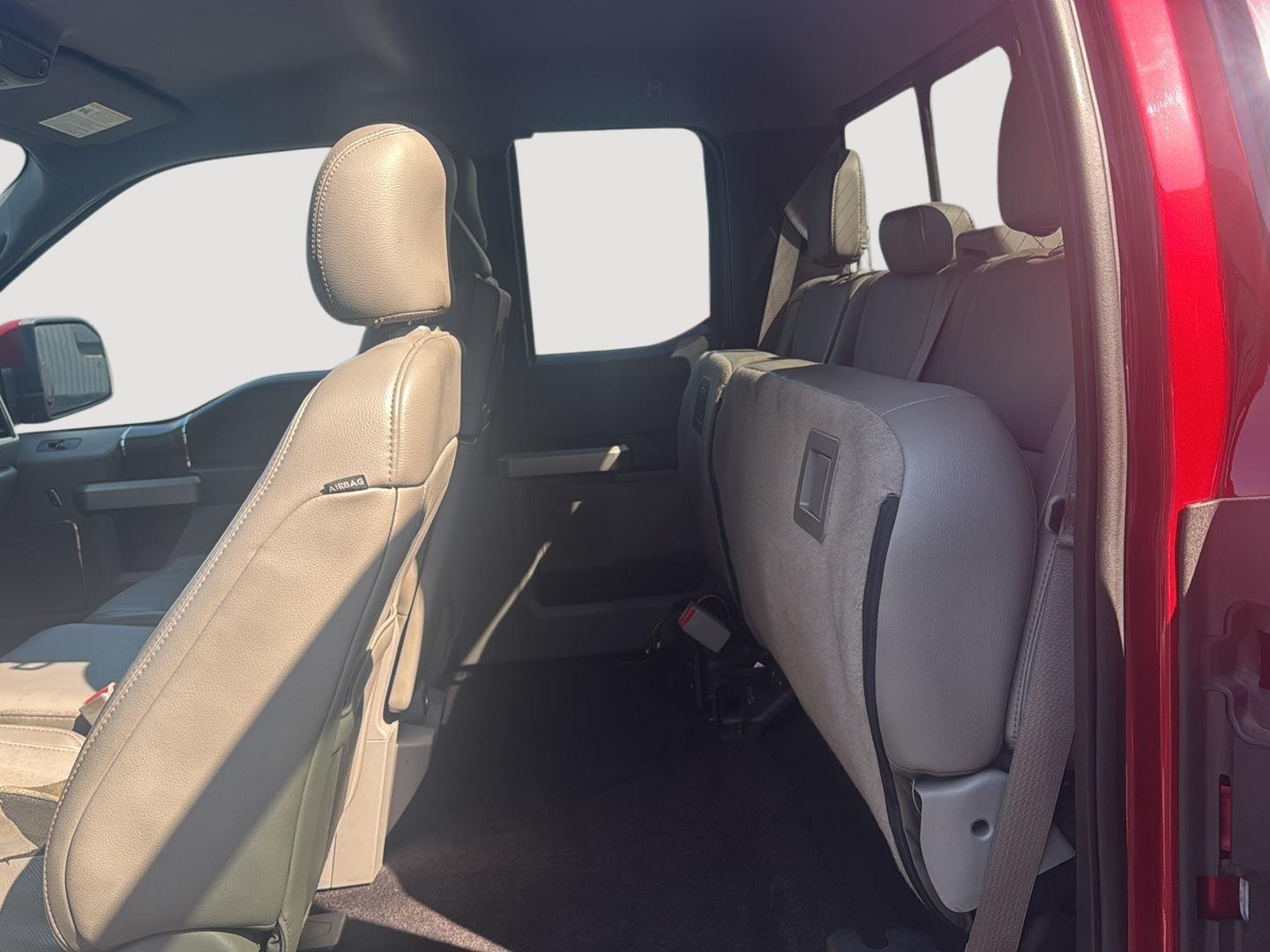 2017 Ford F-150 Lariat photo 15