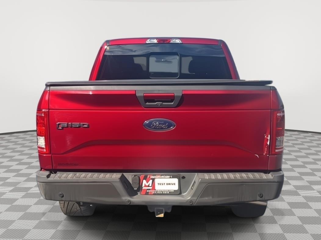 2015 Ford F-150 XLT photo 5