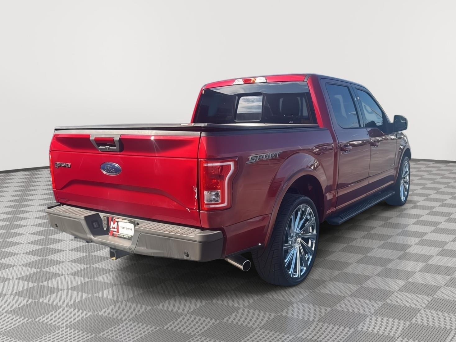 2015 Ford F-150 XLT photo 6