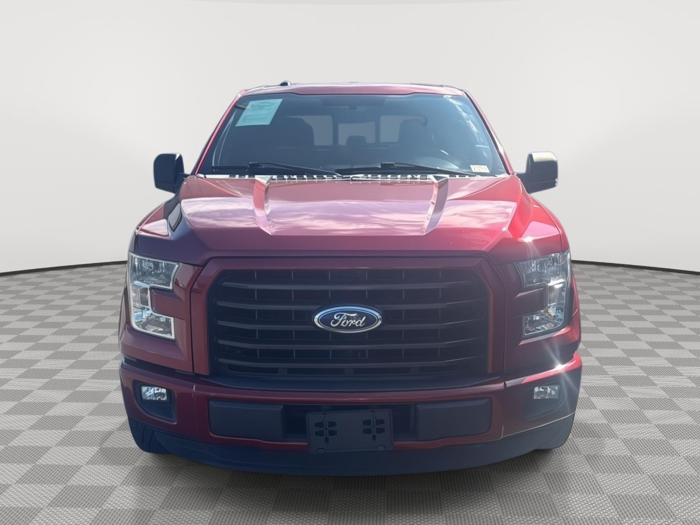 2015 Ford F-150 XLT photo 10
